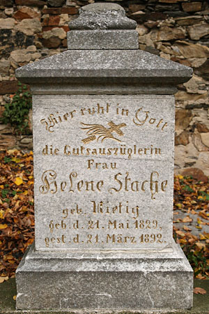 Helene Stache